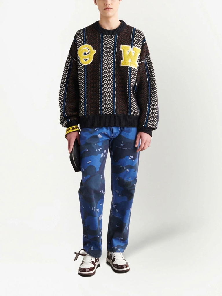 Felpa Off-White wol gebreid met logo front model.webp