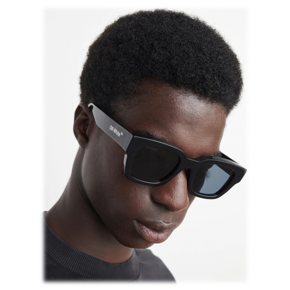 off-white-zurich-sunglasses-black-luxury-off-white-eyewear.webp