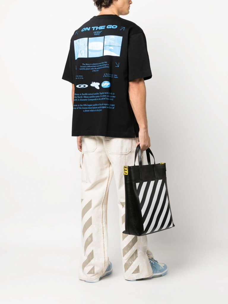 Off-White Super Moon T-shirt oversized-2.webp