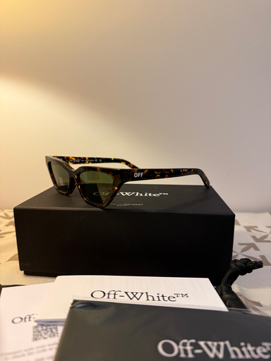 Off-White sunglasses Madison Havana green glasses 